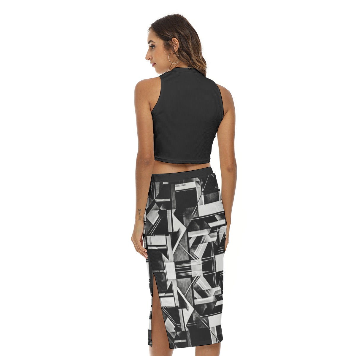 G.M.O.B. Women's (White/Black) Tank Top & Split High Skirt Set Yoycol